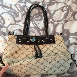 Dooney & Bourke Tote